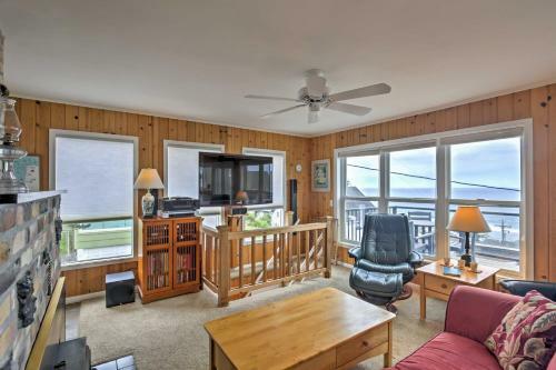 Exquisite Oceanside House With Pacific Views And Deck!
