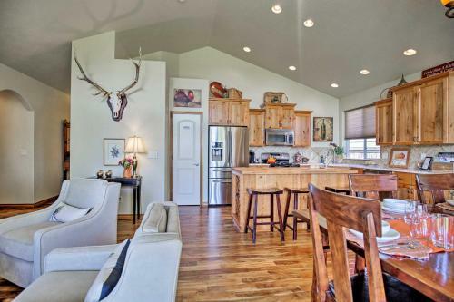 Polished Mcminnville House Less Than 2 Mi From Town!