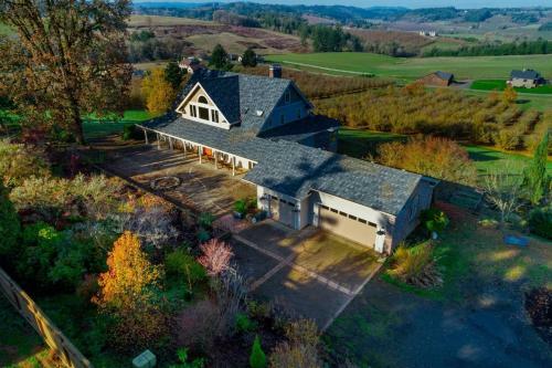 Skyview Villa