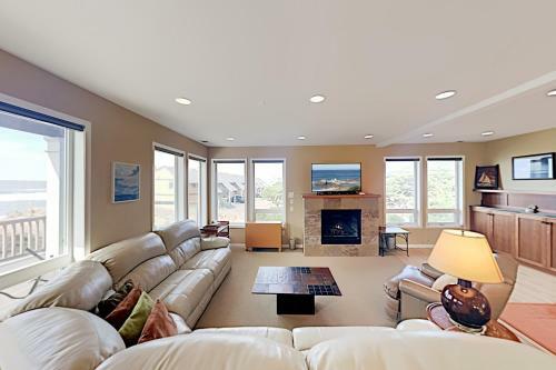 Exceptional Vacation Home In Neskowin Home