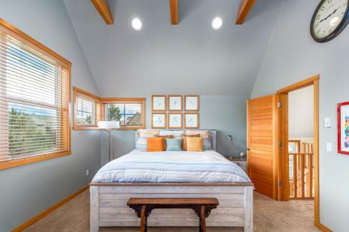 Hibiscus Hideaway