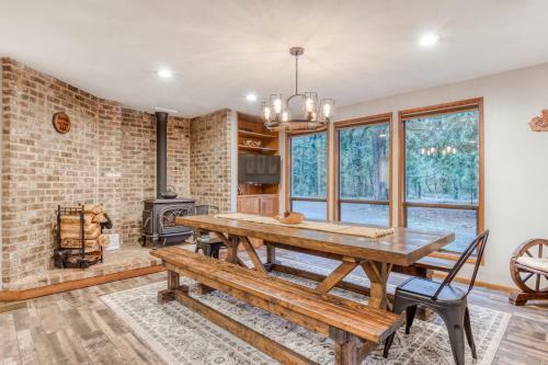 Clear Creek Retreat