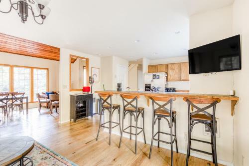 E Terrace Retreat