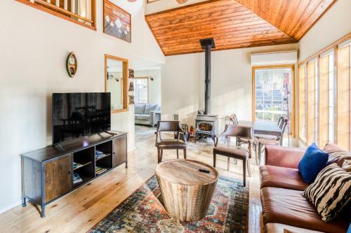 E Terrace Retreat