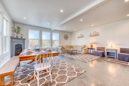 Twin Rocks Beach Retreat