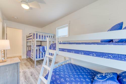 Twin Rocks Beach Retreat