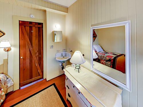 104 S Marion Home Home