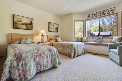 Zridge Condo 42