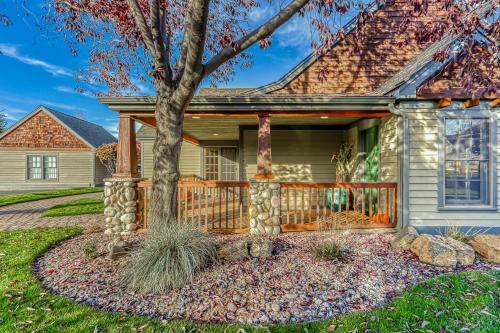 Classy Sisters Townhome
