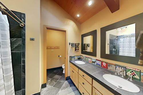 Exceptional Vacation Home In Sisters Home