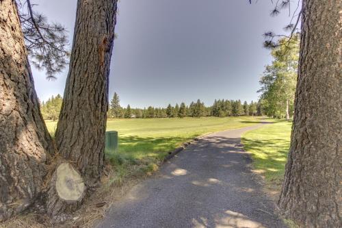 Mt View 06 | Discover Sunriver