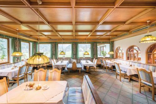 Hostal Gasthof Schwarzer Adler