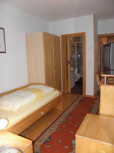 Hotel-gasthof Stoff