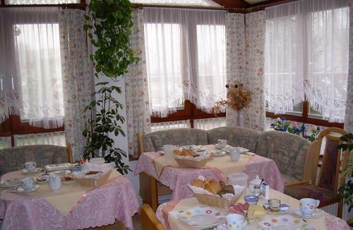 Hostal G�stehaus Kristall - Familie Gangl
