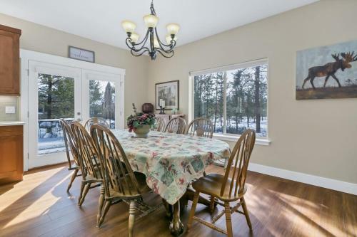 2 Dixie Mt Home