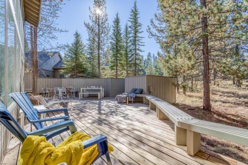 Red Cedar Lane 60