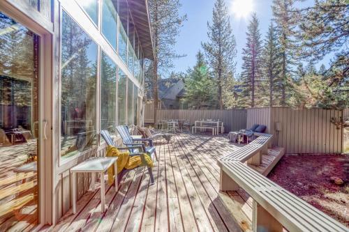 Red Cedar Lane 60