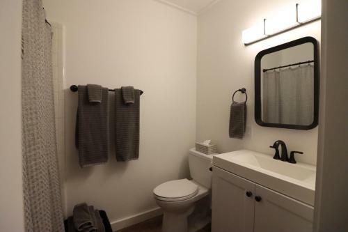 Base Camp Condo In Sunriver