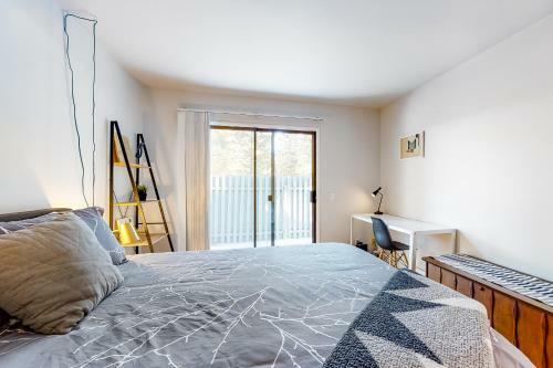 24 East Butte