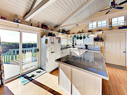 The Surf Cottage Home