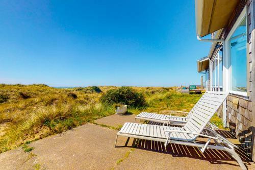 3 Bed 3 Bath Vacation Home In Bayshore Beach Club