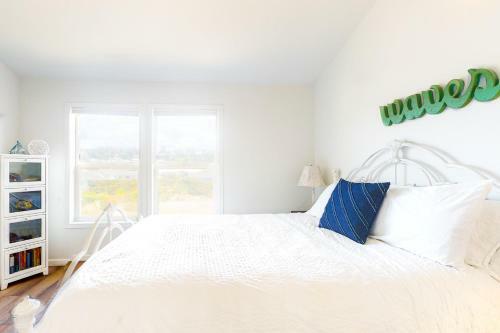 3 Bed 3 Bath Vacation Home In Bayshore Beach Club