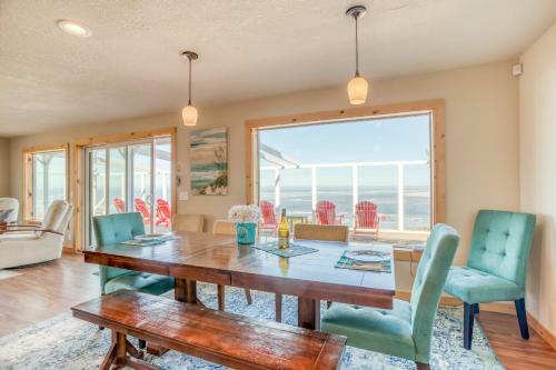 Cliff House - Waldport