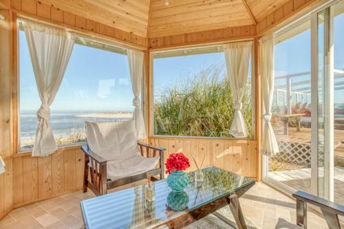 Cliff House - Waldport