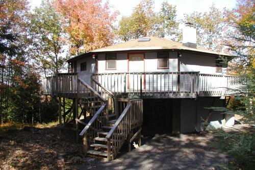 Blakeslee Round Home With Deck About 3 Mi To Big Boulder