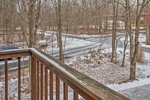 Roomy Pocono Home Less Than 3 Mi To Hickory Run State Park