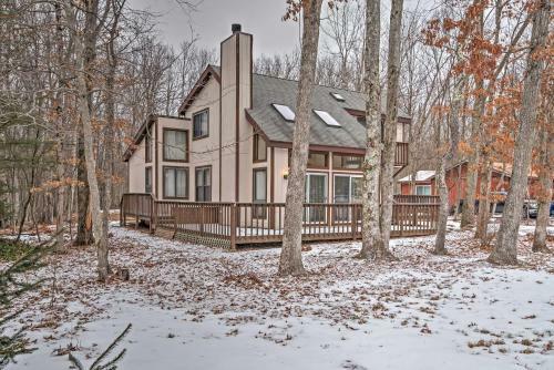 Roomy Pocono Home Less Than 3 Mi To Hickory Run State Park