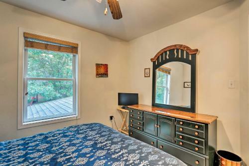 Poconos A-frame Home With Pool Table And Lake Access!