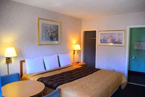 Motel Pocono Night Lodge