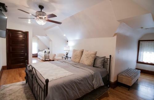 George Washington Wood Bed & Breakfast