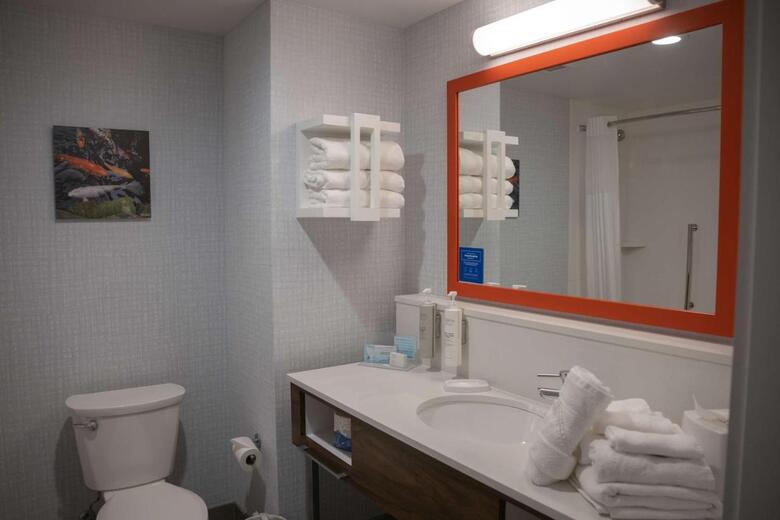 Hotel Hampton Inn & Suites Erie Bayfront