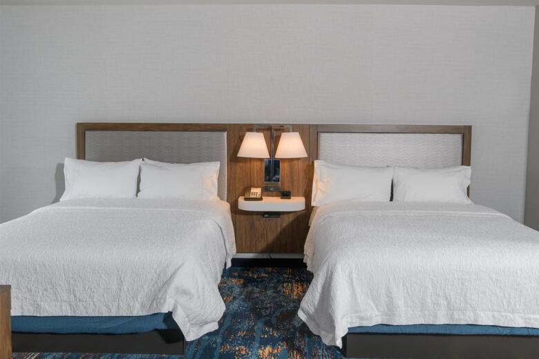 Hotel Hampton Inn & Suites Erie Bayfront