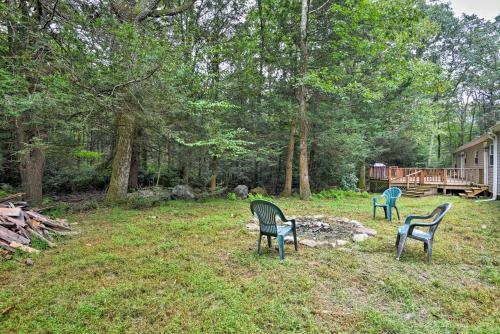 Spacious Kunkletown Home With Full Game Room And Deck!