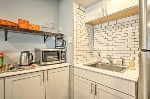 Apartamento Renovated Mount Pocono Apt - 3 5 Mi To Mount Airy
