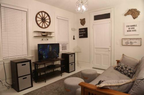 Ideally Located Townhome 6 Mi To Dutch Wonderland!
