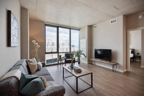 Apartamento Spacious Loft + Amenitized Building