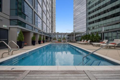 Apartamento Lux High-rise Flat + Walk Score 98