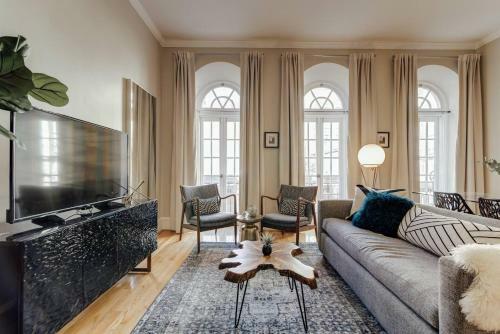 Apartamento Walk Everywhere From Stunning Architectural Flat!