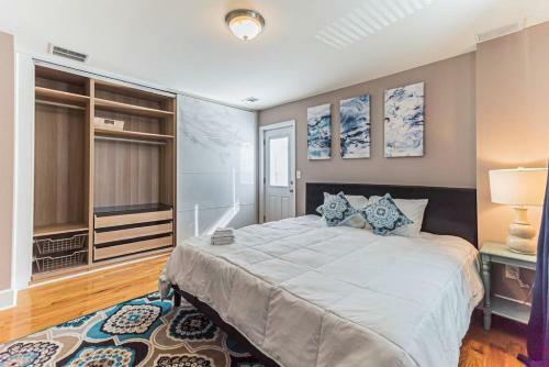 Fire Pit -roof Deck- Parking -penn-chop-sleeps 7