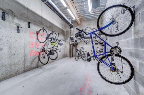 Apartamento New 2 Bdr Rooftop Patio Elevator Gym Coffee