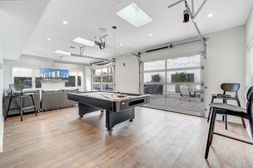 Apartamento New Listing Elevator Gym Rooftop Patio Coffee