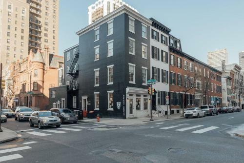 Downtown Philly Apartment By Rittenhouse Square