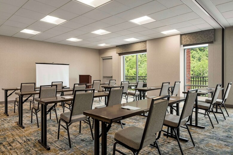 Hotel Hampton Inn & Suites Pittsburgh Waterfront West Homestead