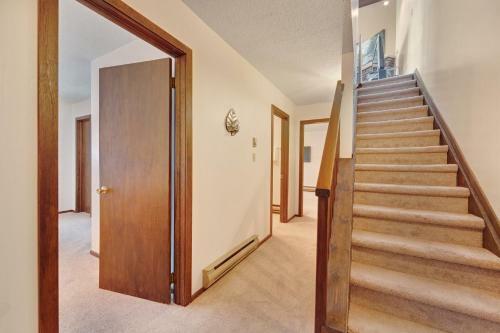 Camelback 302