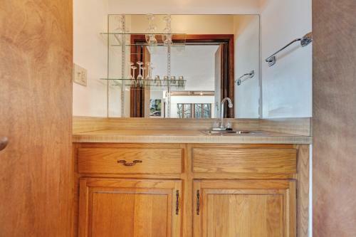 Camelback 302