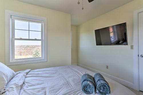 Slopeside Townhome Wfh, Ski, Dine And Hike!